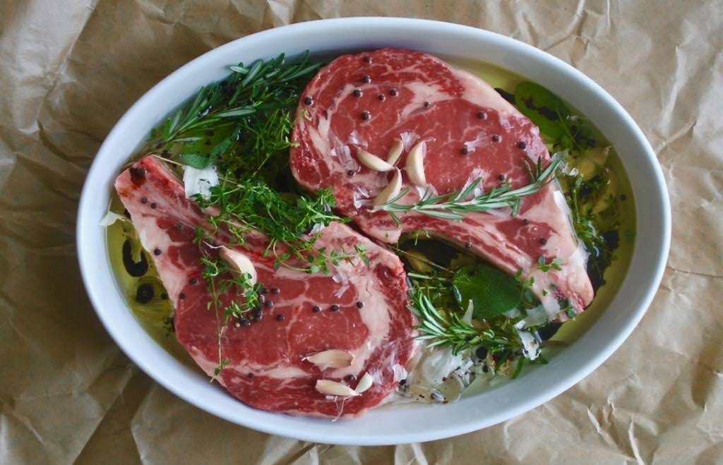 Recette de marinade traditionnelle pour viande rouge | Olives et