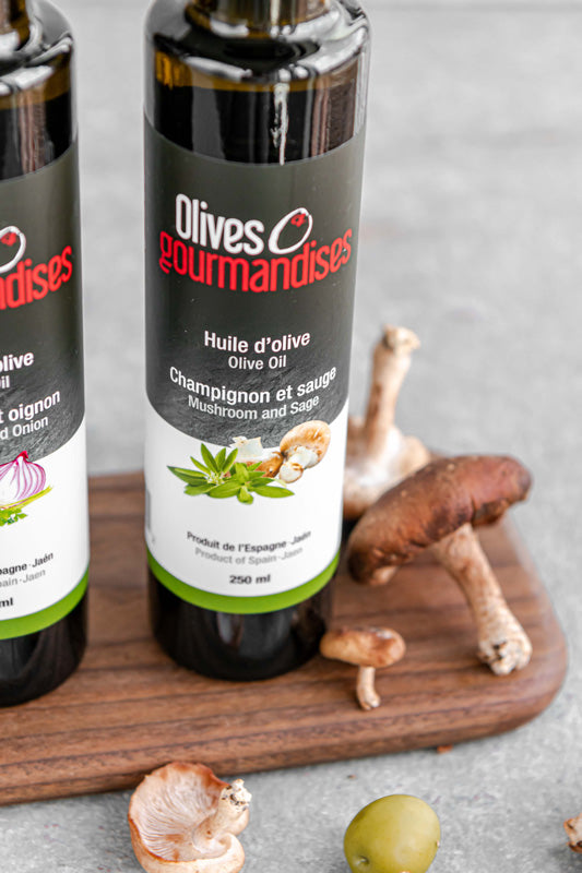 Wild mushrooms and sage - Olive oil